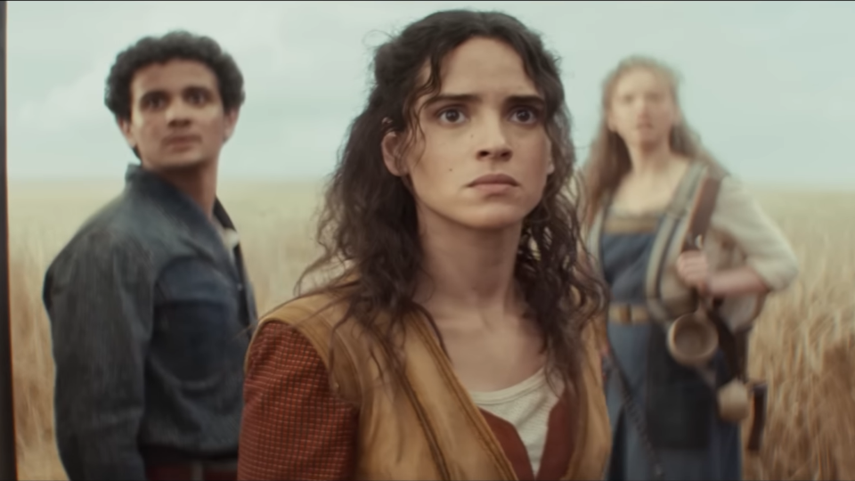 Bix sees an Imperial ship approach